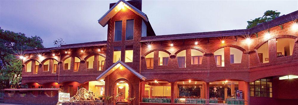 Jungle Park Resorts Thekkady Exterior foto